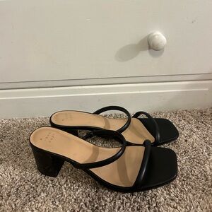 A New Day-Target Like New 8 1/2 Black Printed Short Heels